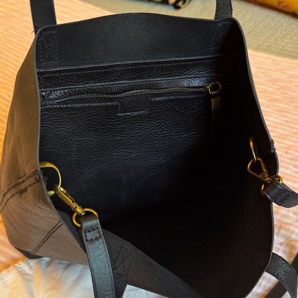 Madewell Midnight Black Tote - Picture 3 of 11
